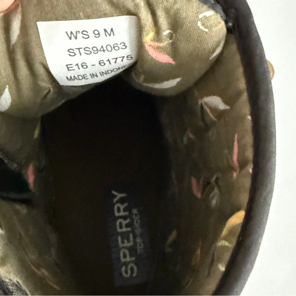 Sperry Women's Saltwater Quilted Duck Boots Shoes Black Water Resistant Size 9 M